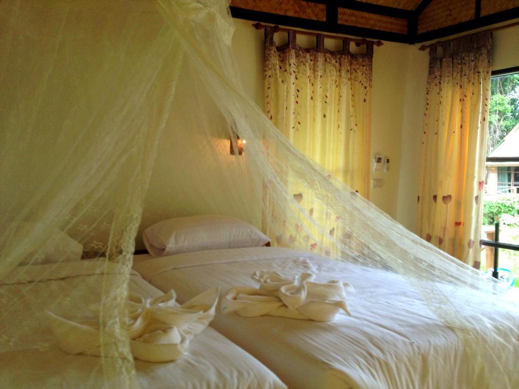 Nautilus Right On The Beach - Adult Only - Sha Extra Plus Ko Lanta Стая снимка